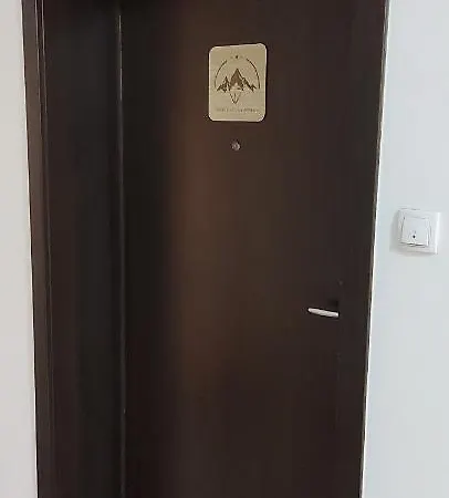 Apartman Mm 페일
